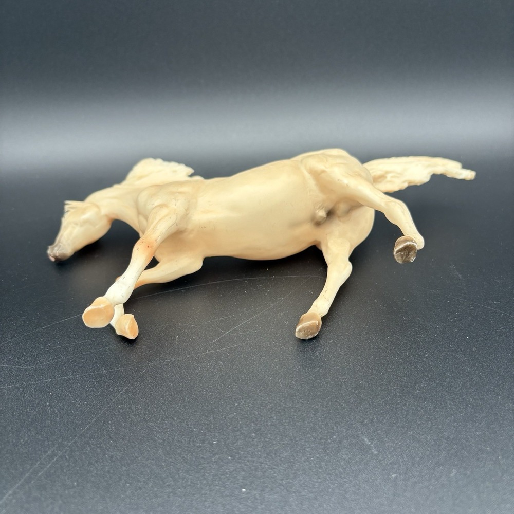 Breyer Classic Cloud's Legacy Cremello Andalusian Stallion Horse 1225 Retired - Picture 9 of 10